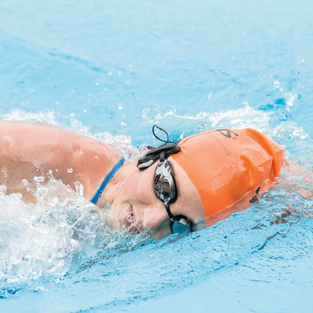 Swim Coach Communicator treneris-plaukikas tiesioginis bendravimas Swim Coach Communicator treneris-plaukikas tiesioginis bendravimas