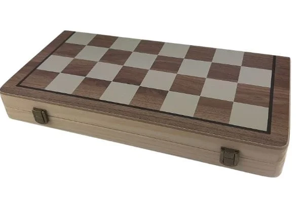 Mediniai šachmatai (magnetiniai)+ šaškių rinkinys Mediniai šachmatai (magnetiniai)+ šaškių rinkinys
