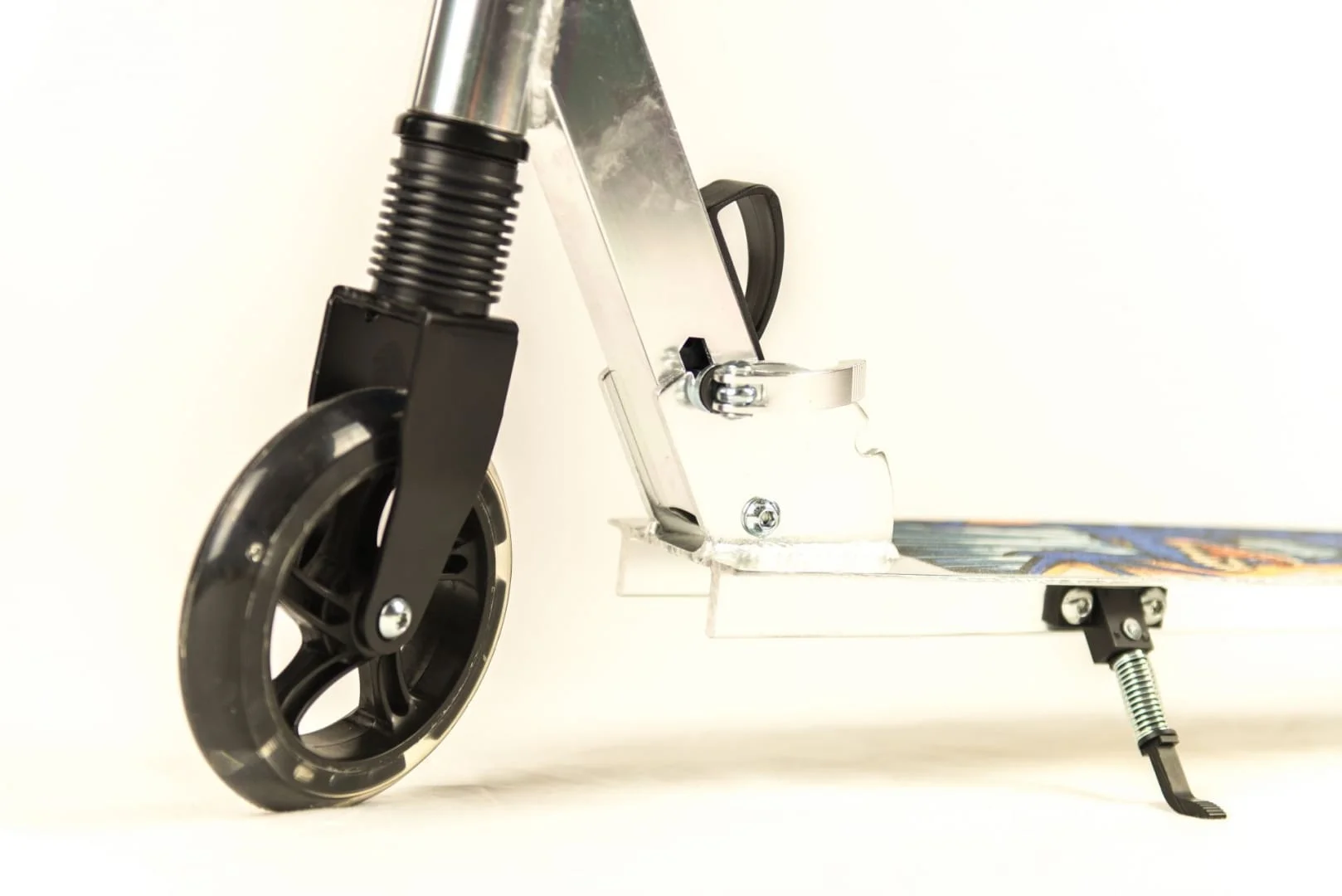 Paspirtukas HEPROS scooter – platformos spalva gėlės Paspirtukas HEPROS scooter – platformos spalva gėlės