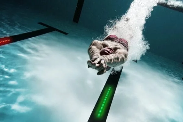 Virtual Swim Trainer plaukimo treniruočių sistema 50 m. baseinui Virtual Swim Trainer plaukimo treniruočių sistema 50 m. baseinui