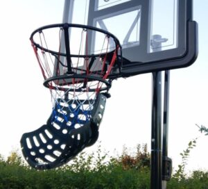 Krepsinio_kamuolio_grazinimo_sistemos_pvz.jpg