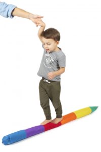 balanso_lavinimo_priemones_vaikams.jpg