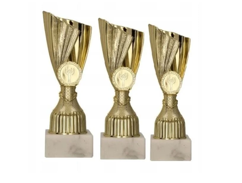 Plastikinis apdovanojimas TAURĖ 9220 A/B/C Taurė 9220 A/B/C