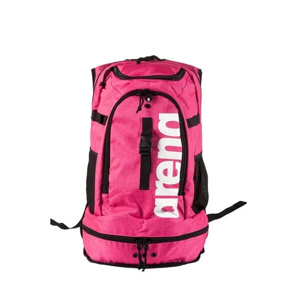 Kuprinė plaukimo reikmenims ARENA Fastpack 2.2, 40x35x55 cm (40L) Kuprinė plaukimo reikmenims ARENA Fastpack 2.2, 40x35x55 cm (40L)