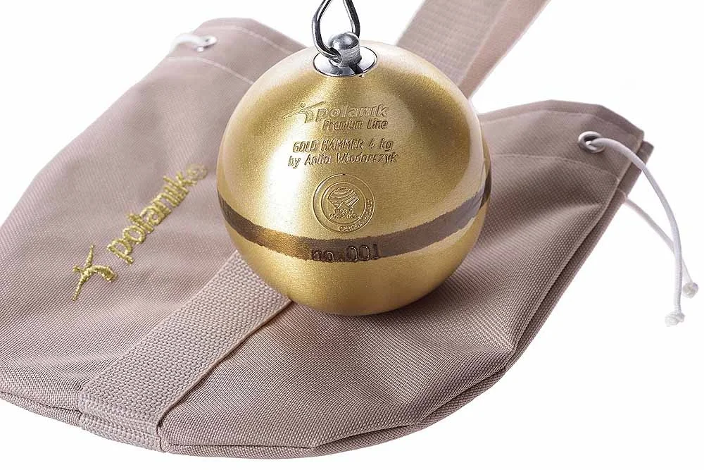 Metimo kūjis 4KG. Metimo kūjis 4KG.