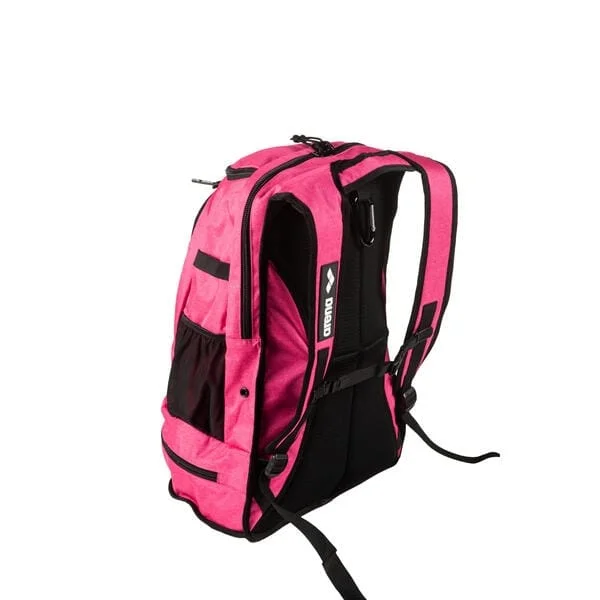 Kuprinė plaukimo reikmenims ARENA Fastpack 2.2, 40x35x55 cm (40L) Kuprinė plaukimo reikmenims ARENA Fastpack 2.2, 40x35x55 cm (40L)