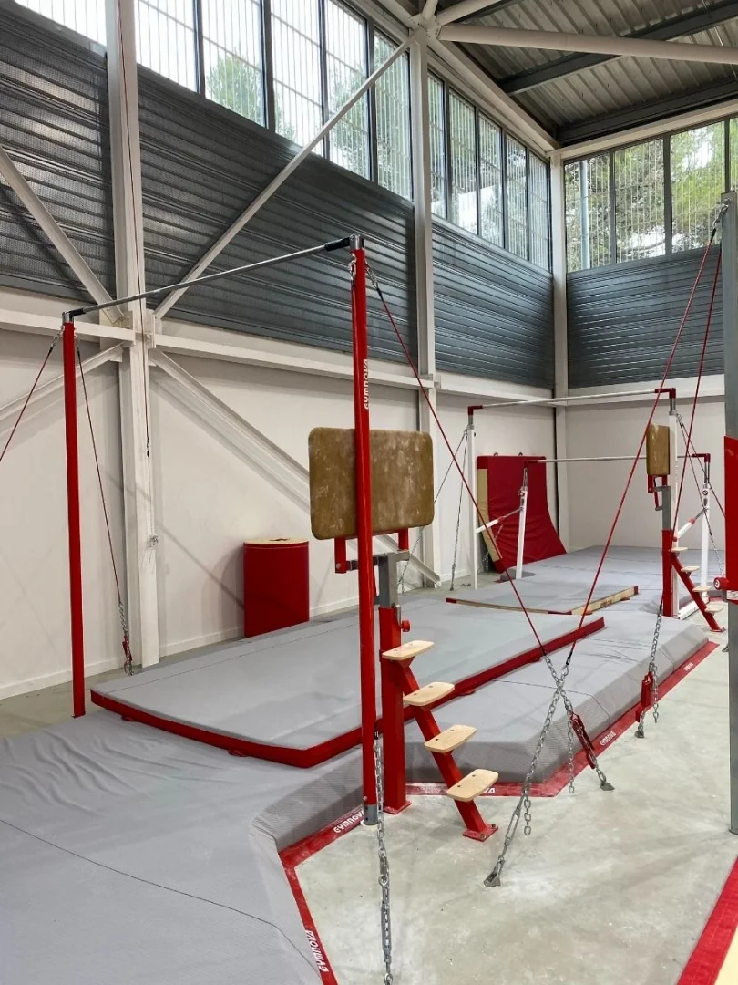 Gimnastikos varžybinis skersinis, FIG Patvirtinta Meninės gimnastikos varžybinis skersinis, FIG Patvirtinta