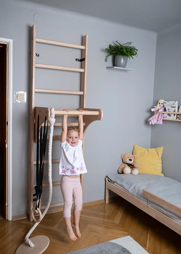 Daugiafunkcinė sportinė sienelė BenchK 112 + A204 Daugiafunkcinė sportinė sienelė BenchK 112 + A204