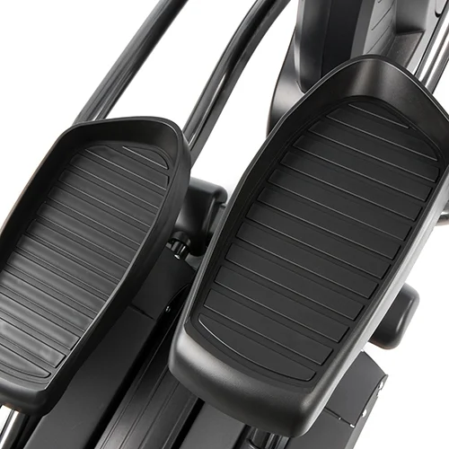 Elipsinis treniruoklis Spirit Fitness Pro CE800 Elipsinis treniruoklis Spirit Fitness Pro CE800