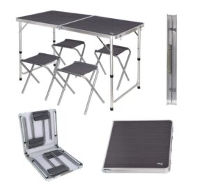 sulankstomas_stalo_komplektas_su_kedemis.jpg