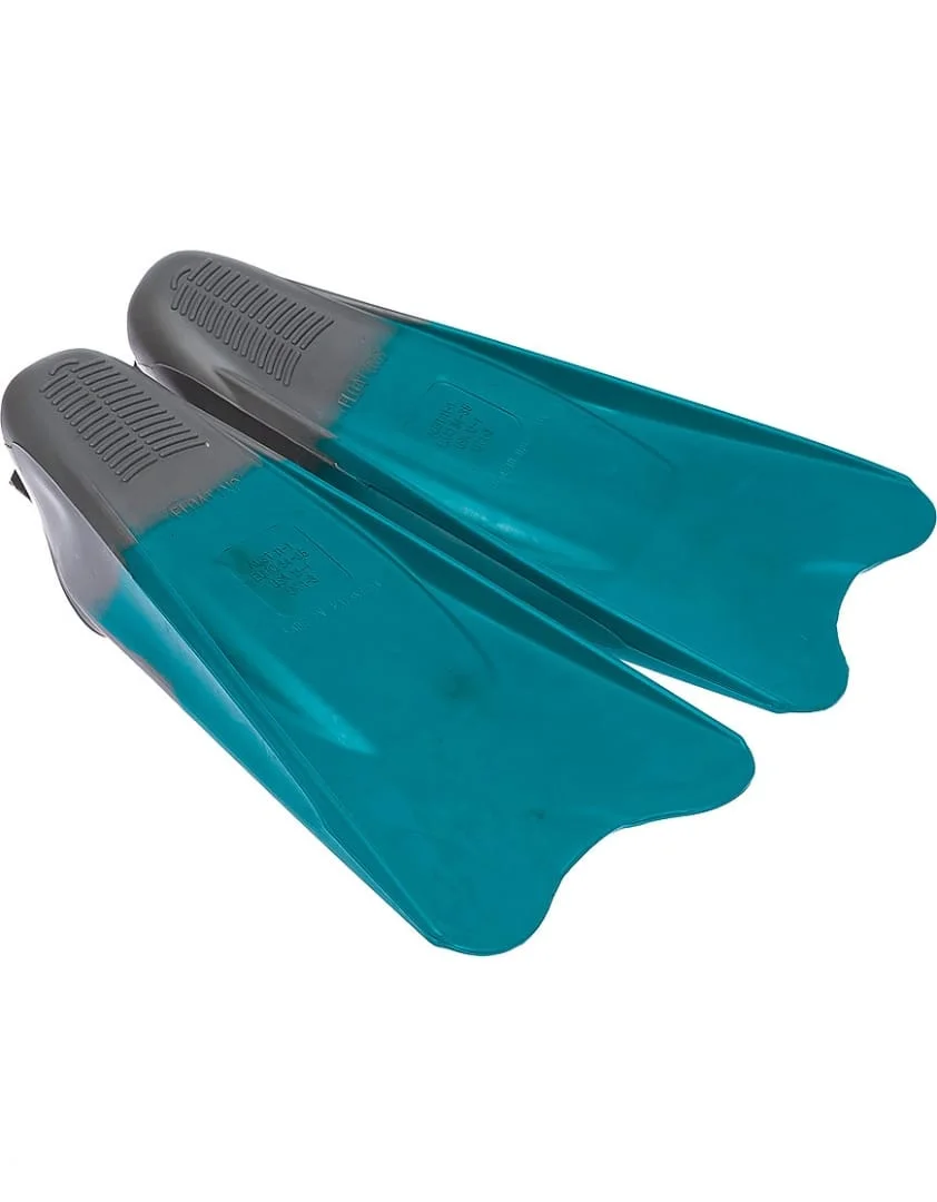 Trumpi guminiai plaukmenys MAD WAVE POOL COLOUR SHORT Trumpi guminiai plaukmenys MAD WAVE POOL COLOUR SHORT