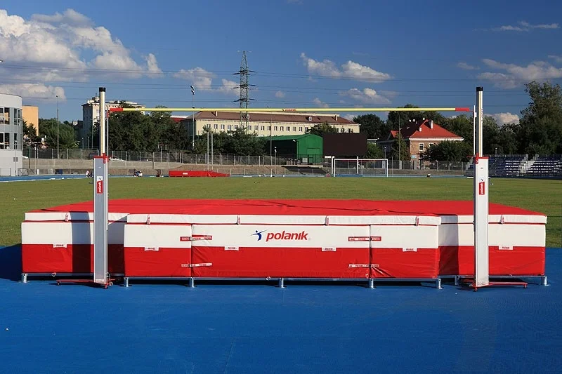 Varžybinis čiužinys šuoliams į aukštį POLANIK W-647 Varžybinis čiužinys šuoliams į aukštį POLANIK W-647