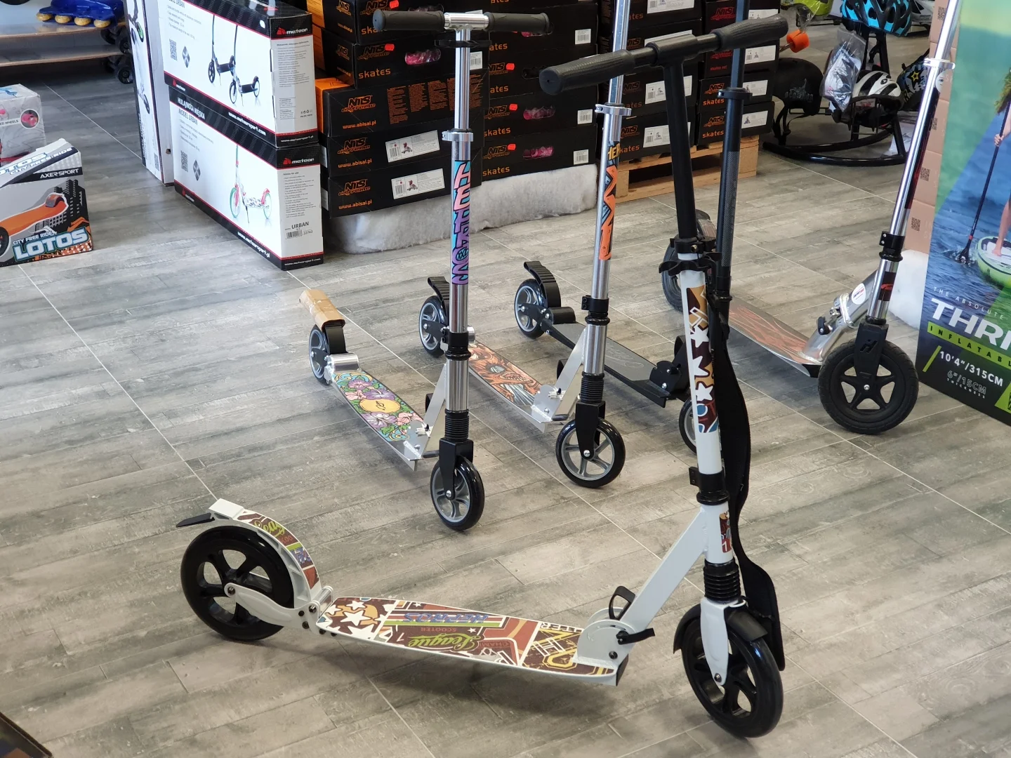Paspirtukas HEPROS XXXL BigWheel white Paspirtukas HEPROS XXXL BigWheel white